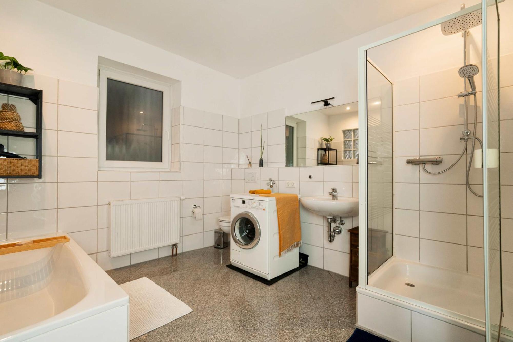 Urban Apartment - Stilvoll & Im Herzen Der Stadt Bremerhaven Luaran gambar